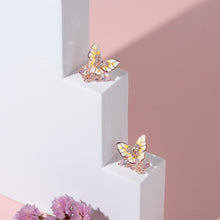 Load image into Gallery viewer, Tale of the Butterfly earrings M in Pink
