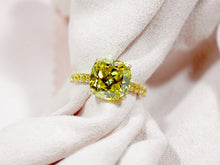 Load image into Gallery viewer, Anthia Jewelry High Shine Lemon Green Lab Created Peridot (cz.) Polish Finish Elegant Gorgeous Cushion Cut Silver Ring
