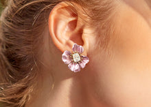 Load image into Gallery viewer, Anthia Jewelry Lunaria Dusty Pink Poppy Aluminium Flower Silver Earrings
