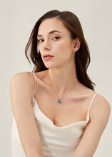 Load image into Gallery viewer, Anthia Jewelry Spring Fling Imitate Blue Topaz Cushion Cut Silver Pendant Necklace
