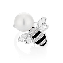 Load image into Gallery viewer, Anthia Jewelry Queen Bee Synthetic Pearl with Enamel Silver Ring

