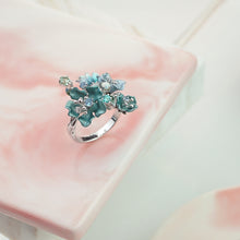 Load image into Gallery viewer, Anthia Jewelry Irean Light Blue Vintage Aluminium Flowers Silver Ring
