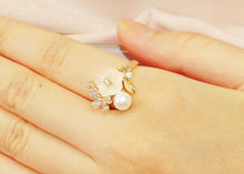 Load image into Gallery viewer, Anthia Jewelry Efflorescent Flower Crystal Craving and Butterfly &amp; Fresh Water Pearl Silver Ring
