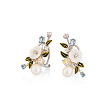 Load image into Gallery viewer, Anthia Jewelry Sea Floral Shell Stud Silver Earrings
